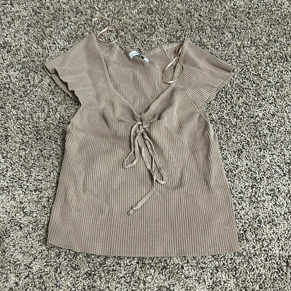 Taupe Top